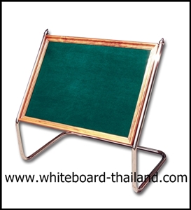 บอร์ดเสียบตัวอักษร ขอบไม้ขาทองเหลือง สำหรับตั้งบนโต๊ะตามงานต่างๆ (whiteboard Thailand,ไวท์บอร์ด ไทยแลนด์){Whiteboard},{ไวท์บอร์ด}