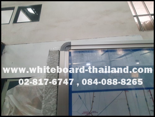 บอร์ดแผนที่ประเทศไทย (ใส่กระจกด้านหน้า) พร้อมขาตั้งล้อเลื่อนแบบล็อคได้ {Whiteboard-thailand}